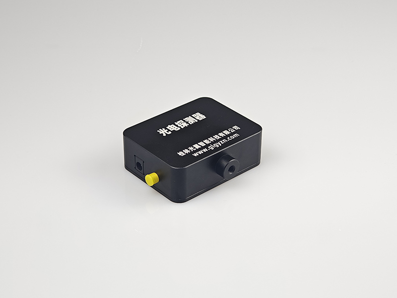 我們提供100%全國產(chǎn)CN-PD12系列跟CN-APD20系列光電探測器，提供國產(chǎn)化承諾書。