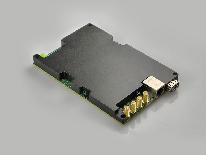 該采集卡采用千兆網(wǎng)口進(jìn)行數(shù)據(jù)輸出，內(nèi)...